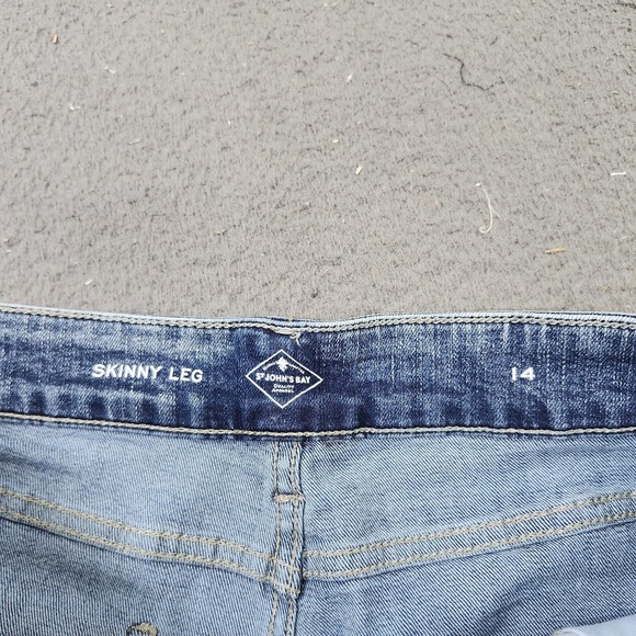 St. John's Bay Jeans Womens 14 Blue Light Wash High Rise Skinny Embroidered - Picture 5 of 8